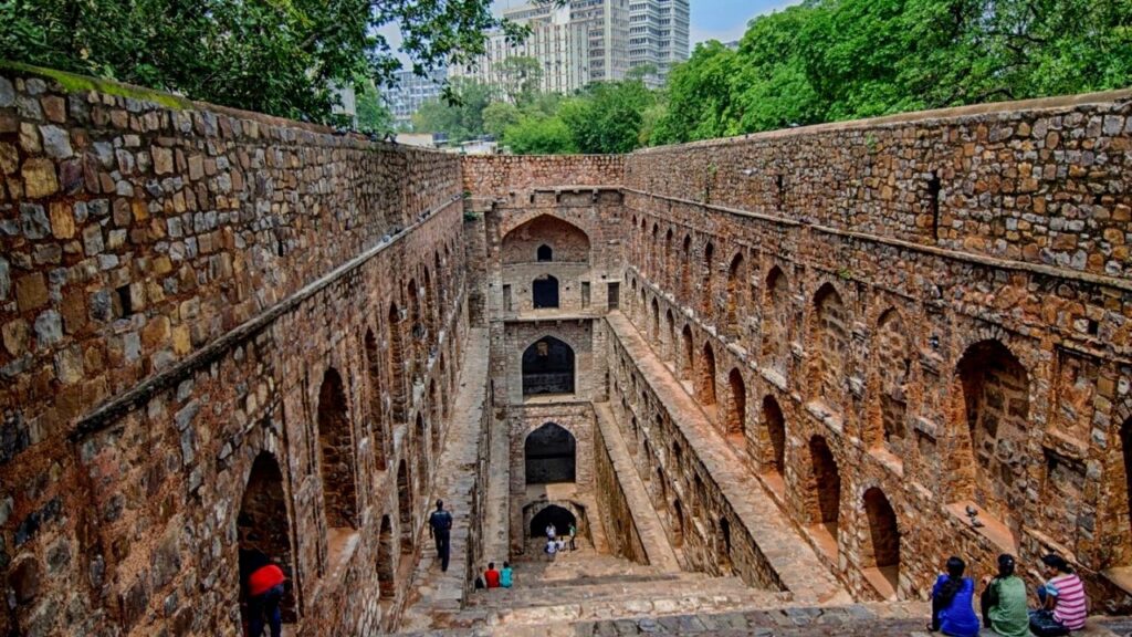 agrasen ki baoli |homeoftravels