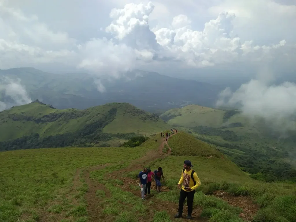 Tadiandamol or Thadiyandamol/https://homeoftravels.com/trekking-places-near-bangalore/